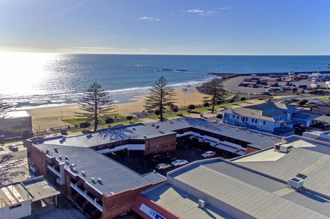 Beachfront Voyager Motor Inn - Grafton Accommodation 5