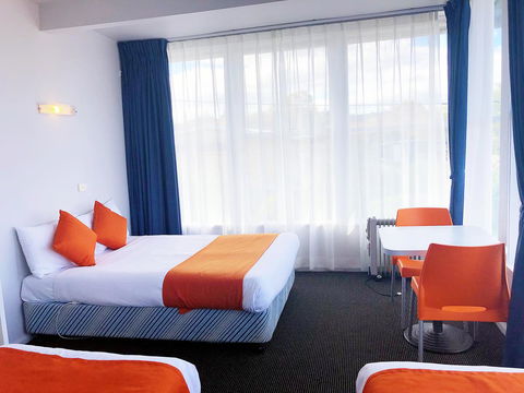 Waterfront Lodge Motel - Grafton Accommodation 9