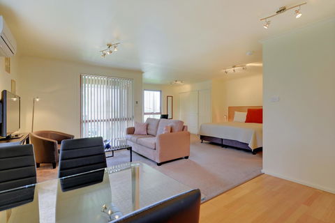 Aloft Boutique Accommodation - Grafton Accommodation 1