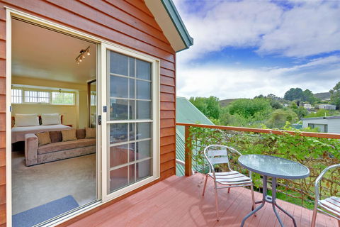 Aloft Boutique Accommodation - Grafton Accommodation 11