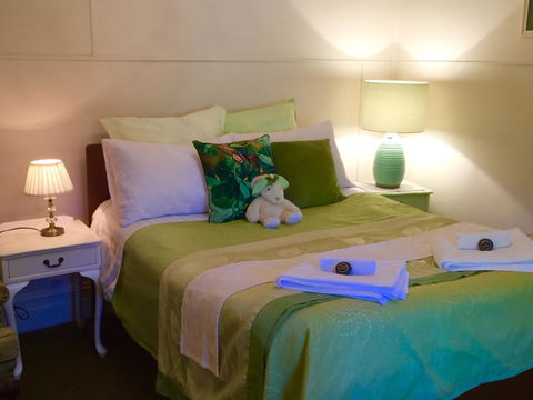 Wandering Geese Boutique Bed And Breakfast - Grafton Accommodation 4