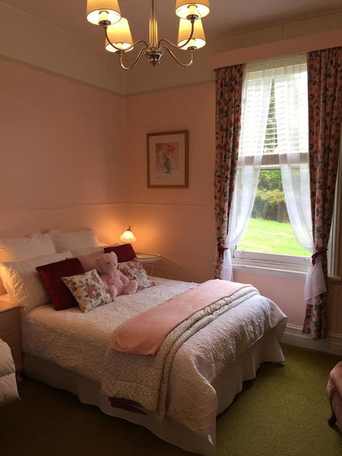 Wandering Geese Boutique Bed And Breakfast - Grafton Accommodation 1