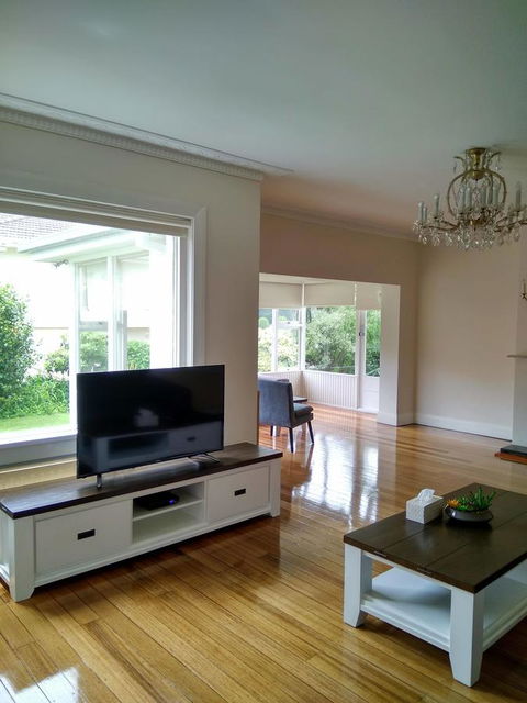 Riverbank Villa - Grafton Accommodation 19