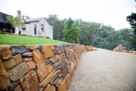 The Pear Cottage - Grafton Accommodation 17