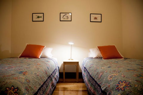 The Pear Cottage - Grafton Accommodation 9