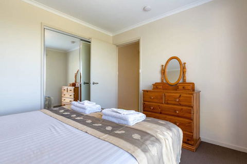 Mirramar House - Grafton Accommodation 14