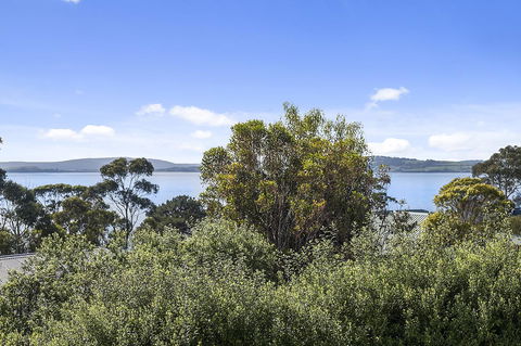 Mirramar House - Grafton Accommodation 7