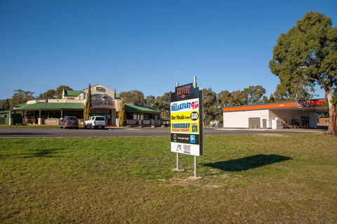 The Sandy Sister - Grafton Accommodation 33