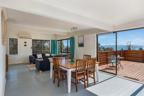 The Sandy Sister - Grafton Accommodation 27