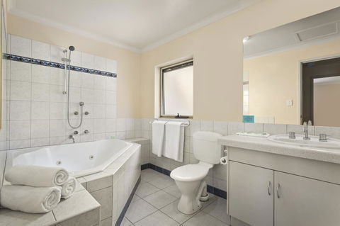 Elphin Serviced Apartments - Grafton Accommodation 37