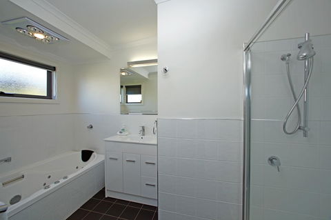 Driftwood - Grafton Accommodation 20