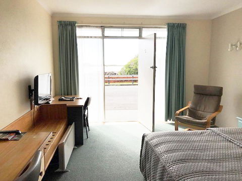 The Waterfront Wynyard - Grafton Accommodation 38