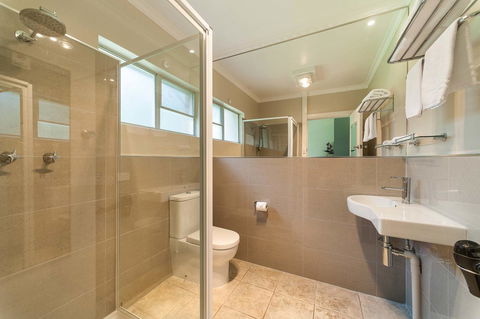 The Waterfront Wynyard - Grafton Accommodation 23