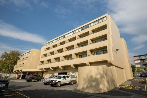 St Ives Apartments - Grafton Accommodation 3