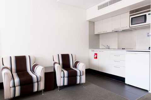 St Ives Apartments - Grafton Accommodation 12