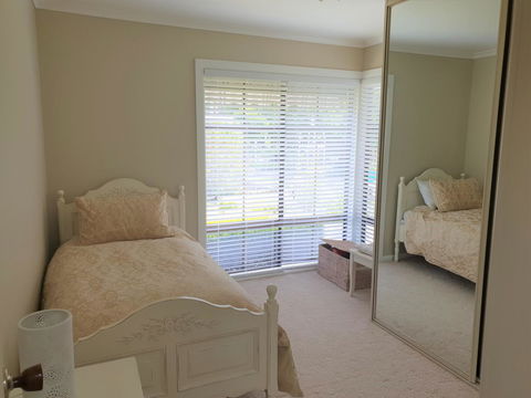 Garden By The Beach - Gateway To The East Coast, Close To Airport - Grafton Accommodation 7