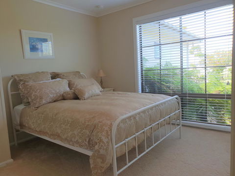 Garden By The Beach - Gateway To The East Coast, Close To Airport - Grafton Accommodation 3