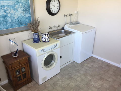 Garden By The Beach - Gateway To The East Coast, Close To Airport - Grafton Accommodation 18