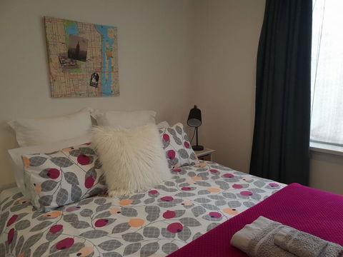 Driftwood-Cottage - Grafton Accommodation 10