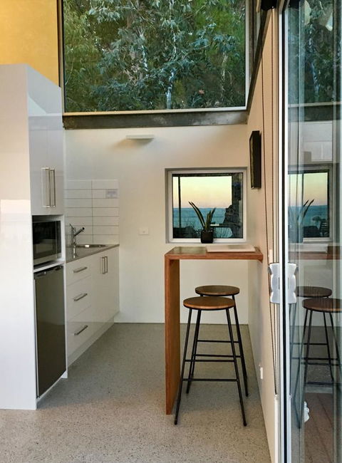 Eaglehawk Pavilions - Grafton Accommodation 12