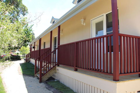 Richmond Coachmans Rest - Grafton Accommodation 26