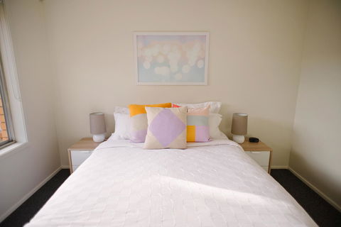 The Holiday Home People - Grafton Accommodation 13