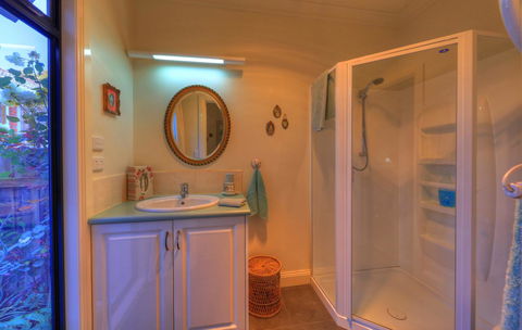 Birchwood On The River - Devonport, Tasmania - Self-Contained And Self-Catering Accommodation - Grafton Accommodation 21