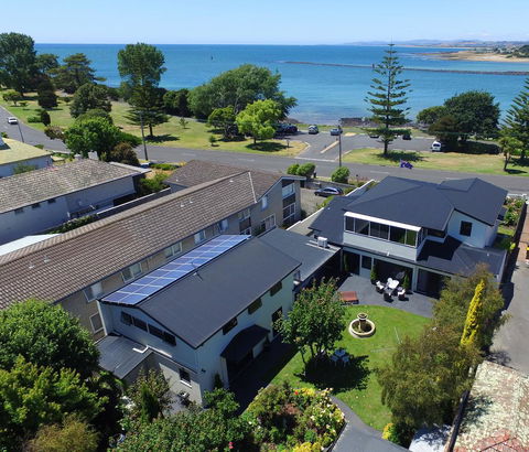 Birchwood On The River - Devonport, Tasmania - Self-Contained And Self-Catering Accommodation - Grafton Accommodation 9