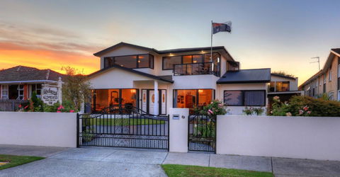 Birchwood On The River - Devonport, Tasmania - Self-Contained And Self-Catering Accommodation - Grafton Accommodation 4