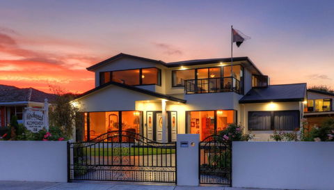 Birchwood On The River - Devonport, Tasmania - Self-Contained And Self-Catering Accommodation - Grafton Accommodation 3