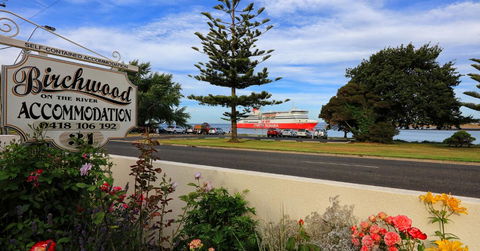 Birchwood On The River - Devonport, Tasmania - Self-Contained And Self-Catering Accommodation - Grafton Accommodation 0