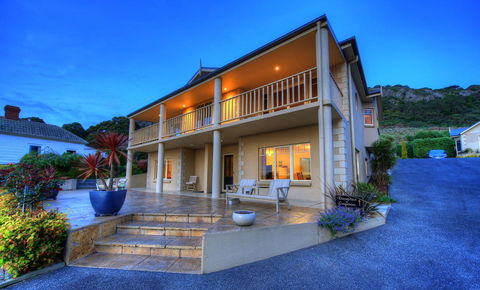 On The Terrace - Grafton Accommodation 43