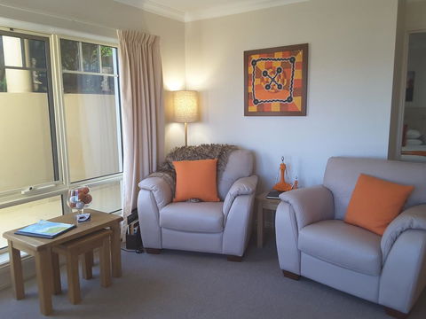 On The Terrace - Grafton Accommodation 26