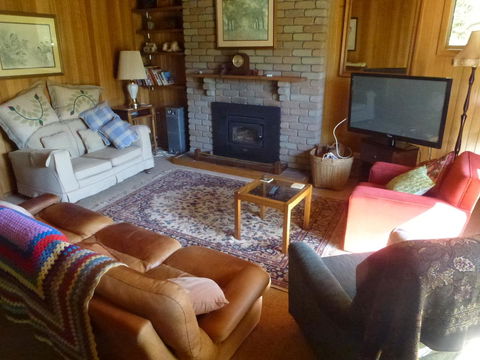 Eureka Farm - Grafton Accommodation 9