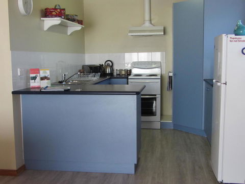 Elm Trees Accommodation @ Ross - Grafton Accommodation 19