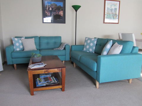 Elm Trees Accommodation @ Ross - Grafton Accommodation 11