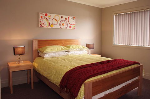 Pinestumps Holiday Home - Grafton Accommodation 5