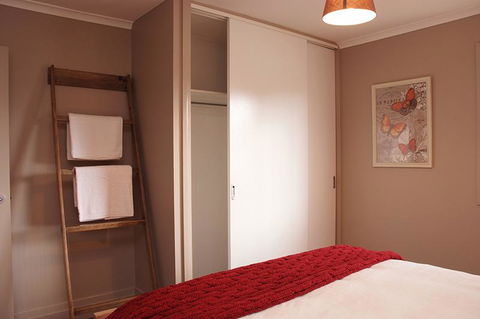 Pinestumps Holiday Home - Grafton Accommodation 6