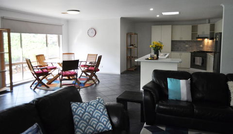 Island Breeze Motel - Grafton Accommodation 7