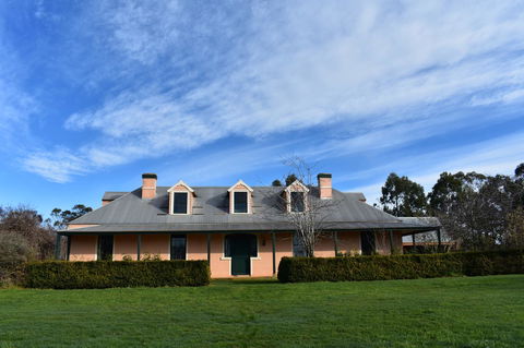 CLAYFIELD HOMESTEAD - Rustic Country Accommodation - Grafton Accommodation 0