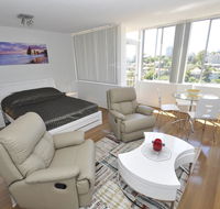 Neutral Bay Self Contained Studio Apartments - Grafton Accommodation