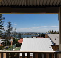 Newcastle Short Stay Apartments - Vista Apartment - Grafton Accommodation