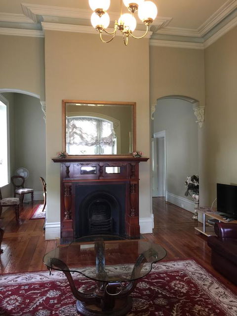 Newport Homestay & Lodge - The Heritage Guest House - Grafton Accommodation 2