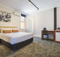 Nightcap at Regents Park Hotel - Grafton Accommodation