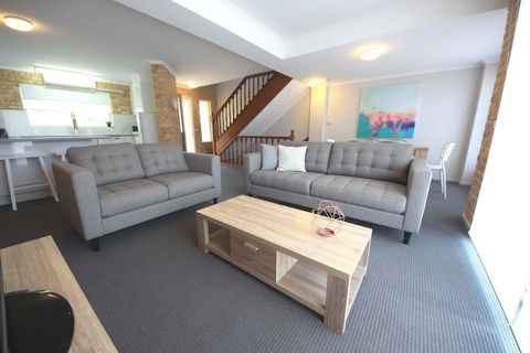 Ocean Shores Unit No 4 - Grafton Accommodation 0