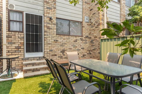 Ocean St Holiday Apartment - Grafton Accommodation 2