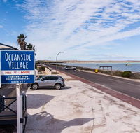 Oceanside Village - Grafton Accommodation
