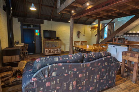 Old Leura Dairy - Grafton Accommodation 2