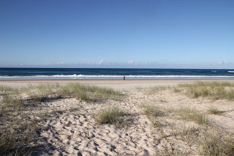 On The Beach - Grafton Accommodation 1