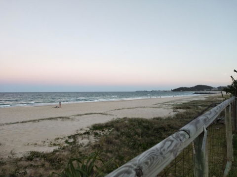 On The Beach - Grafton Accommodation 3